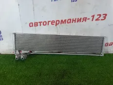 Радиатор Mercedes E400h 2013 A0995000900 W212 276.952