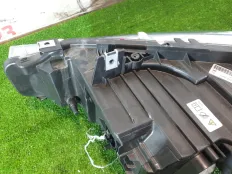 Фара BMW 335 2012 63117338700 F30 N55B30A-M230, правая