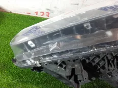 Фара BMW 218i 2014 63117391403 F45 B38A15A, передняя левая