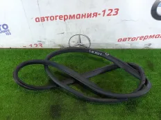 Уплотнитель двери Mercedes GLA250 2014 A1566920176 X156 270.920, задний