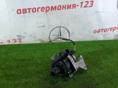 Дополнительная помпа Mercedes C220 2018 A0005002686 W205 651.921