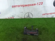 Кронштейн фары BMW 218i 2014 63117391396 F45 B38A15A, правый