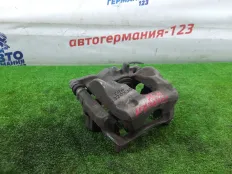 Суппорт тормозной Mercedes GLA250 2014 A0004216681 X156 270.920, передний правый