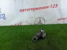 Клапан egr Mercedes GLK300 2010 A0021407560 X204 272.948