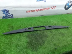 Накладка крышки багажника Mercedes CLA180 2015 A1177500093 C117 270.910