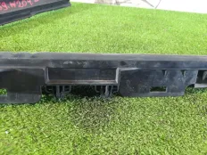 Кронштейн радиатора Mercedes C200 2011 A2045010320 W204 271.860