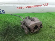 Суппорт тормозной Mercedes C220 2018 A2054230281 W205 651.921, задний правый