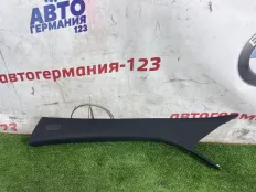 Обшивка салона Mercedes C220 2018 A2056905901 W205 651.921, левая