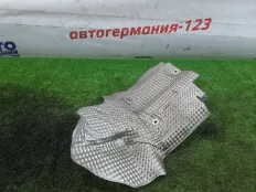 Тепловой экран Mercedes CLA180 2015 A2464660838 C117 270.910