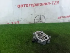 Вакуумный насос тормозов Mercedes CLA180 2015 A2701800901 C117 270.910