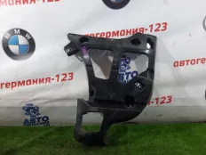 Кронштейн бампера BMW X5 2012 51127227757 E70 N57D30A, задний левый