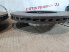 Диски тормозные BMW 523d 2013 34116896652 F10 N47D20C, передние