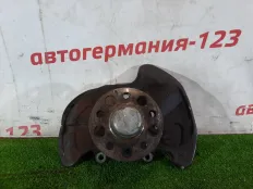 Ступица Mercedes C180 2014 A2043320201 W204 271.820, передняя правая