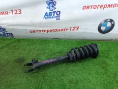 Стойка подвески Mercedes C200 2015 A2053209230 W205 274.920, передняя левая