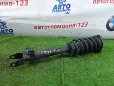 Стойка подвески Mercedes C200 2015 A2053209230 W205 274.920, передняя правая