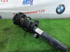 Стойка BMW 320d 2016 31316873797 F30 B47D20A, передняя правая