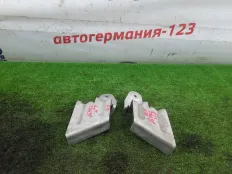 Кронштейн BMW 520d 2012 51717203489 F10 N47D20C