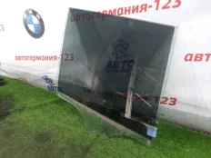 Стекло двери BMW X3 2012 51357391674 F25 N20B20A, заднее правое