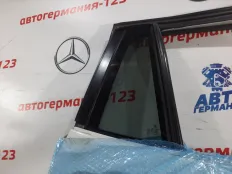 Форточка двери BMW X3 2012 51357205600 F25 N20B20A, правая