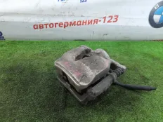 Суппорт тормозной Mercedes C200 2015 A2054210281 W205 274.920, передний правый
