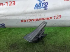Педаль газа Mercedes C200 2015 A2053000004 W205 274.920