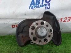 Ступица Mercedes C200 2013 A2043320201 W204 271.860, передняя правая