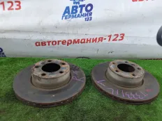 Диски тормозные BMW 118d 2016 34118848417 F20 B47D20A, передние
