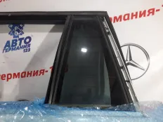 Форточка двери Mercedes GLK300 2008 A2047303900 X204 272.948, левая