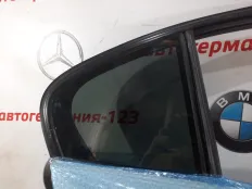 Форточка двери BMW 320D 2015 51357269554 F30 N47D20C, правая