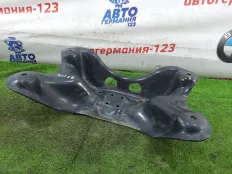 Кронштейн кпп Mercedes V220 2017 A4472400200 W447 651.950