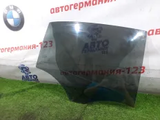 Стекло двери Mercedes A180 2016 A1767350410 W176 270.910, заднее правое