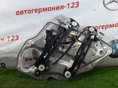 Стеклоподъемник Mercedes CLS350 2011 A2187300379 C218 276.952, задний левый