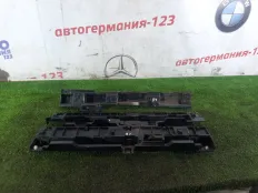 Кронштейн порога BMW 320i 2013 51777293740 F34 N20B20B, правый