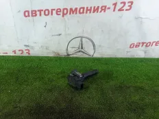 Катушка зажигания Mercedes C200 2010 A0001502580 W204 271.860