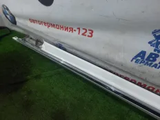 Накладка на порог Mercedes C200 2015 A2056980354 W205 274.920, левая