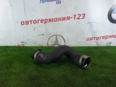 Патрубок интеркулера Mercedes V220 2017 A4475280082 W447 651.950, левый
