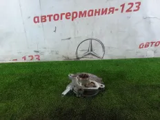 Вакуумник Mercedes C200 2010 A2711800000 W204 271.860
