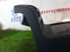 Консоль центральная Mercedes CLS350 2011 A2186803402 C218 276.952, задний