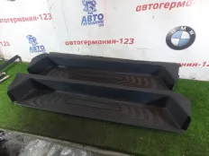 Накладка на порог Mercedes V220 2017 A4476802106 W447 651.950, задняя