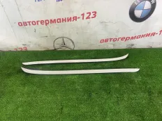 Молдинг лобового стекла BMW X3 2012 51317286180 F25 N20B20A, левый