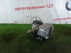 Корпус масляного фильтра BMW 320i 2013 11428683206 F30 N20B20B