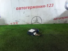 Блок управления топливным насосом Mercedes CLS350 2011 A0009006207 C218 276.952