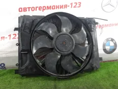 Диффузор радиатора Mercedes C200 2013 A2045000393 W204 271.860