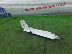 Крепление крыла BMW X3 2012 41357267326 F25 N20B20A, правое