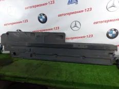 Защита антигравийная Mercedes E250 2010 A2076804707 C207 271.860, левая