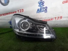 Фара Mercedes C200 2013 A2048203839 W204 271.860, правая