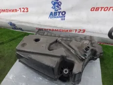 Бак мочевины Mercedes E220d 2017 A2134705402 W213 654.920