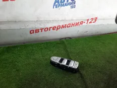 Блок управления стеклоподъемниками Mercedes C200 2015 A2229056800 W205 274.920