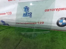 Стекло двери BMW X3 2012 51357391673 F25 N20B20A, заднее левое