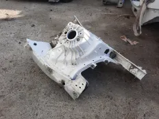 Лонжерон Mercedes E220d 2017 A2136209000 W213 654.920, правый